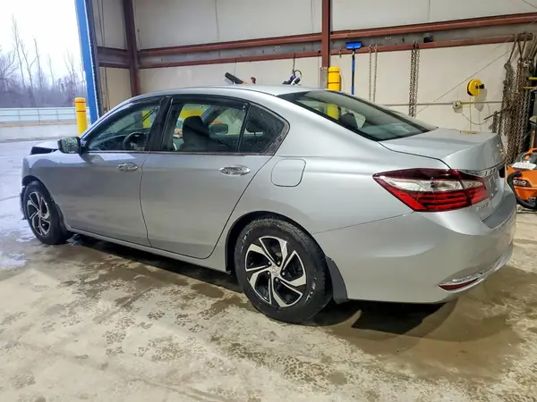 1HGCR2F39HA167254 2017 HONDA ACCORD - Image 2