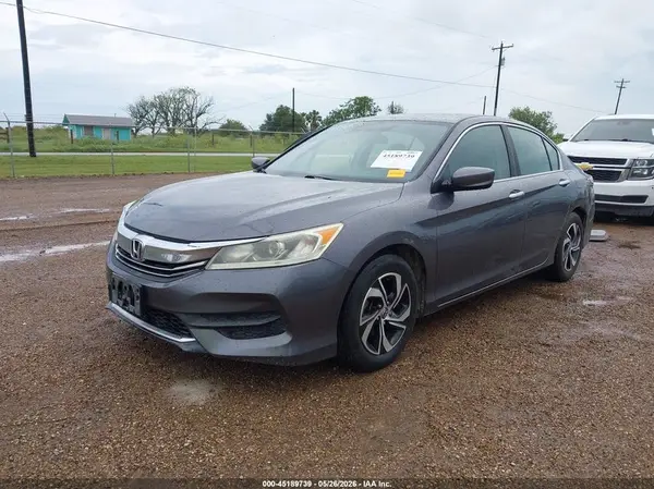 1HGCR2F39HA173121 2017 HONDA ACCORD - Image 2