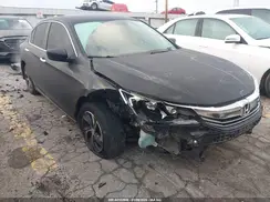 1HGCR2F39HA179355 2017 HONDA ACCORD