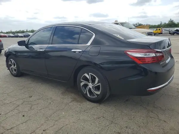 1HGCR2F39HA186063 2017 HONDA ACCORD - Image 2