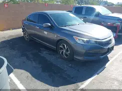 1HGCR2F39HA191117 2017 HONDA ACCORD