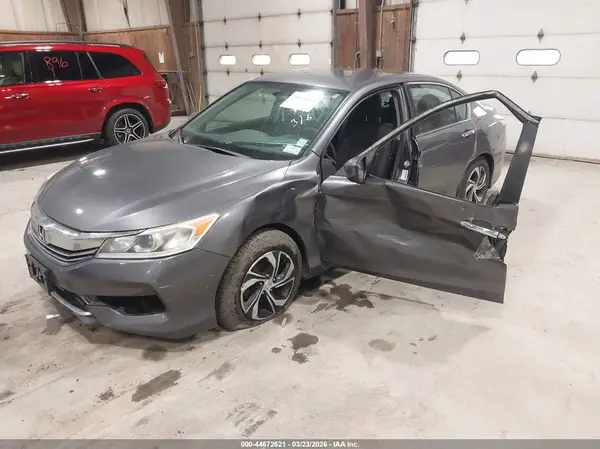 1HGCR2F39HA192168 2017 HONDA ACCORD - Image 2