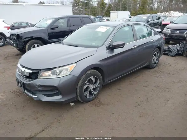 1HGCR2F39HA192297 2017 HONDA ACCORD - Image 2