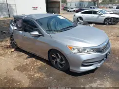 1HGCR2F39HA211124 2017 HONDA ACCORD