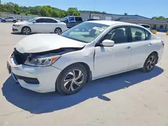 1HGCR2F39HA215402 2017 HONDA ACCORD