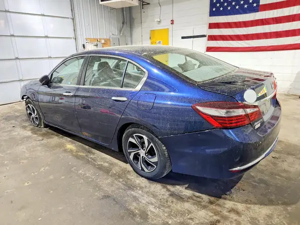 1HGCR2F39HA246438 2017 HONDA ACCORD - Image 2