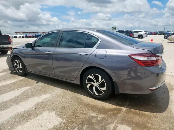 1HGCR2F39HA253745 2017 HONDA ACCORD - Image 2