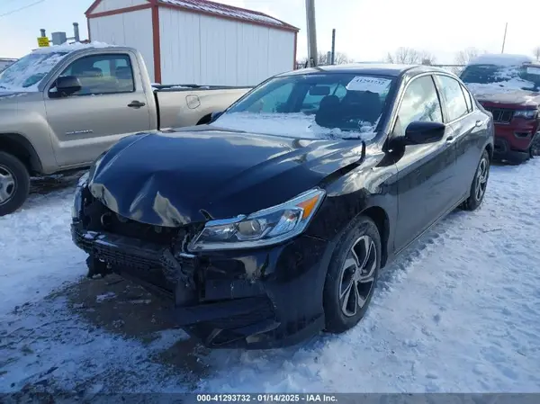 1HGCR2F39HA257942 2017 HONDA ACCORD - Image 2