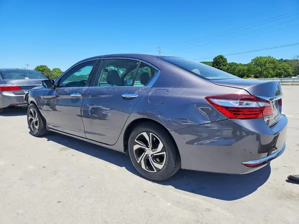 1HGCR2F39HA262557 2017 HONDA ACCORD - Image 2