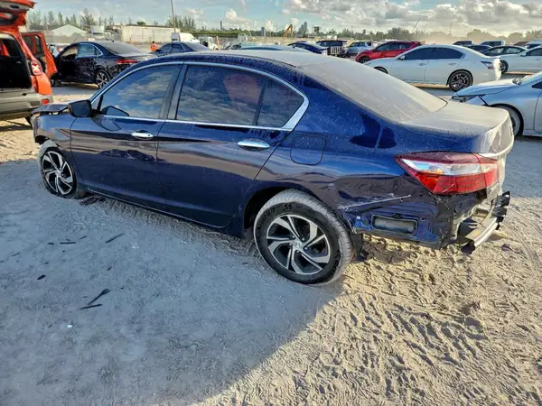 1HGCR2F39HA278399 2017 HONDA ACCORD - Image 2
