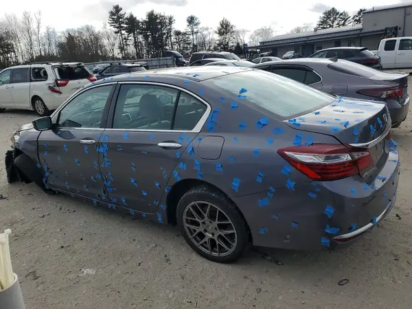 1HGCR2F39HA283764 2017 HONDA ACCORD - Image 2