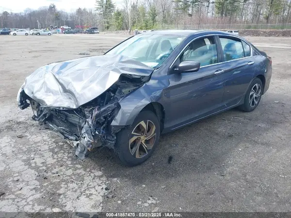 1HGCR2F39HA286356 2017 HONDA ACCORD - Image 2