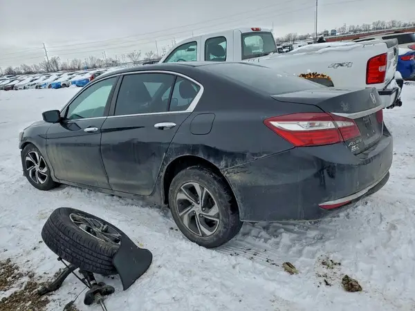1HGCR2F39HA287166 2017 HONDA ACCORD - Image 2