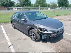 1HGCR2F39HA288124 2017 HONDA ACCORD
