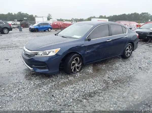 1HGCR2F39HA296305 2017 HONDA ACCORD - Image 2