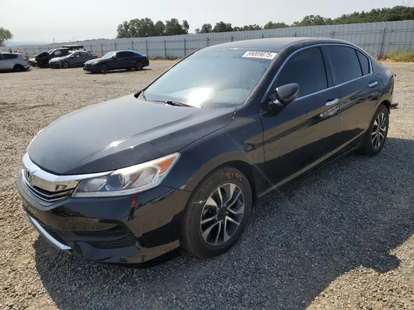 1HGCR2F39HA304581 2017 HONDA ACCORD - Image 1