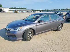 1HGCR2F39HA308811 2017 HONDA ACCORD