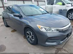 1HGCR2F3XGA036834 2016 HONDA ACCORD