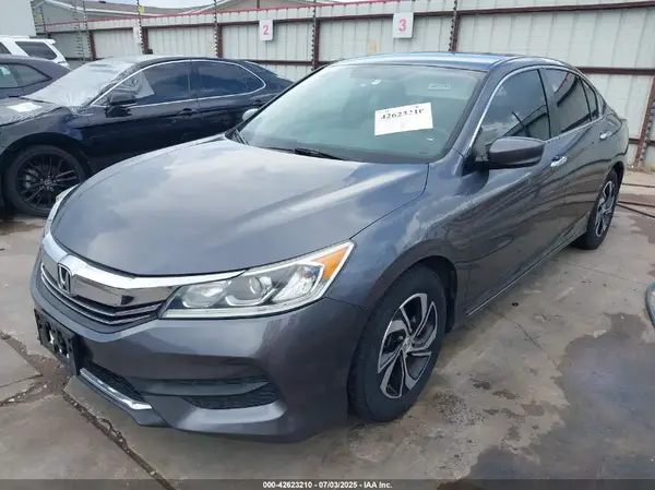 1HGCR2F3XGA036834 2016 HONDA ACCORD - Image 2