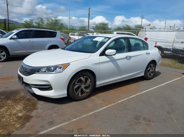 1HGCR2F3XGA067775 2016 HONDA ACCORD - Image 2