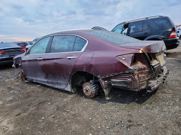 1HGCR2F3XGA067971 2016 HONDA ACCORD - Image 2