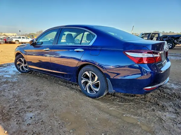 1HGCR2F3XGA074161 2016 HONDA ACCORD - Image 2