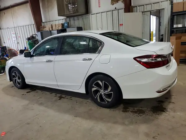 1HGCR2F3XGA084740 2016 HONDA ACCORD - Image 2