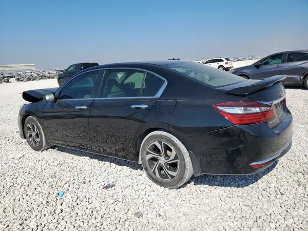 1HGCR2F3XGA090456 2016 HONDA ACCORD - Image 2