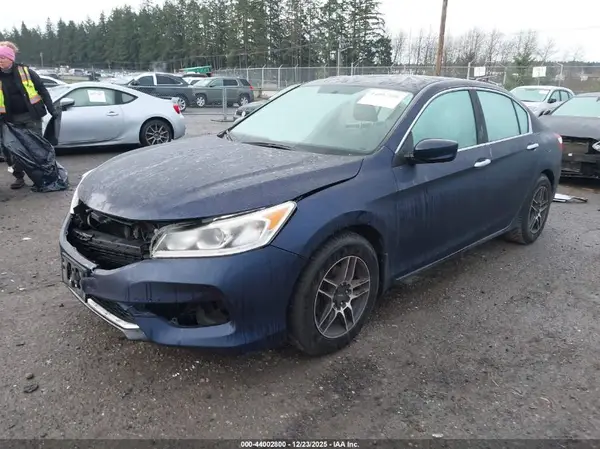 1HGCR2F3XGA095205 2016 HONDA ACCORD - Image 2