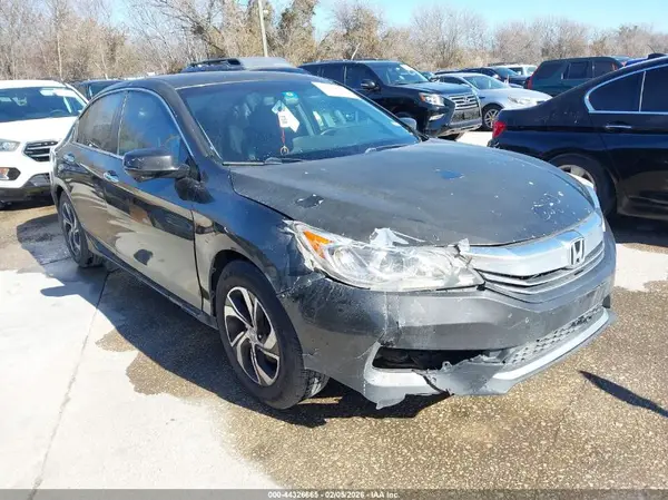 1HGCR2F3XGA120877 2016 HONDA ACCORD - Image 1