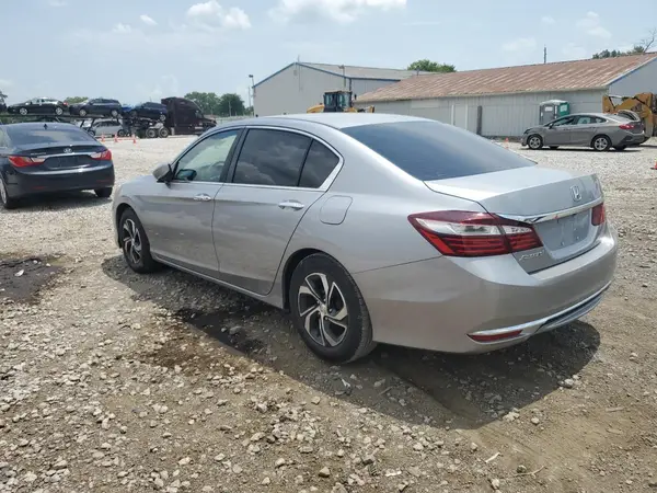 1HGCR2F3XGA196776 2016 HONDA ACCORD - Image 2