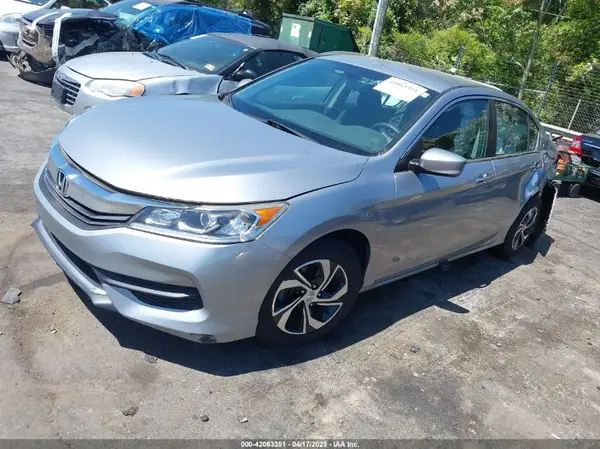 1HGCR2F3XGA205976 2016 HONDA ACCORD - Image 2