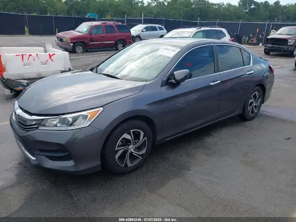 1HGCR2F3XGA229596 2016 HONDA ACCORD - Image 2