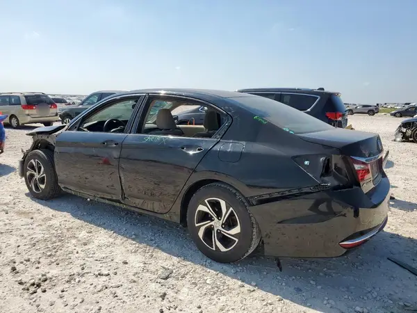 1HGCR2F3XGA233468 2016 HONDA ACCORD - Image 2