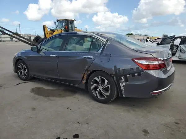 1HGCR2F3XHA006105 2017 HONDA ACCORD - Image 2