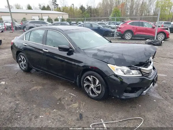 1HGCR2F3XHA013166 2017 HONDA ACCORD - Image 1
