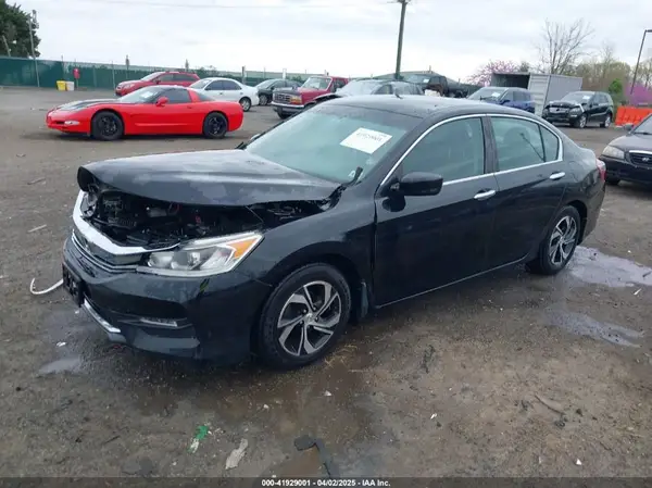 1HGCR2F3XHA013166 2017 HONDA ACCORD - Image 2