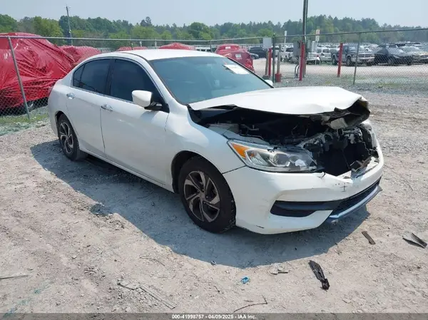 1HGCR2F3XHA022188 2017 HONDA ACCORD - Image 1