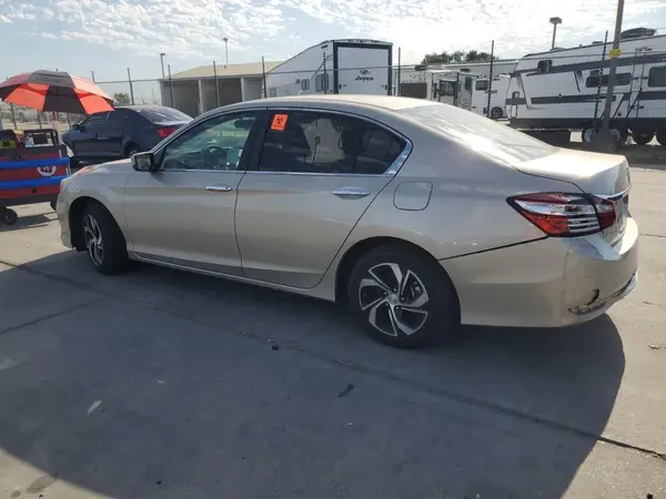 1HGCR2F3XHA037239 2017 HONDA ACCORD - Image 2