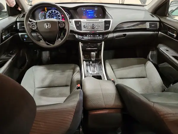 1HGCR2F3XHA045731 2017 HONDA ACCORD - Image 8