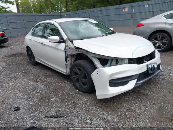 1HGCR2F3XHA051187 2017 HONDA ACCORD - Image 1