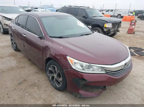 1HGCR2F3XHA057684 2017 HONDA ACCORD - Image 1