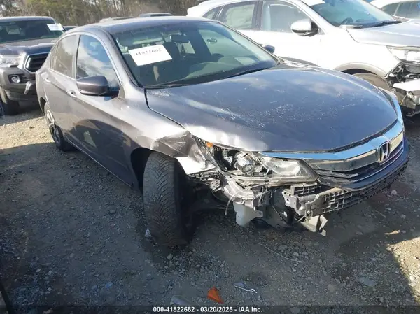 1HGCR2F3XHA059614 2017 HONDA ACCORD - Image 1