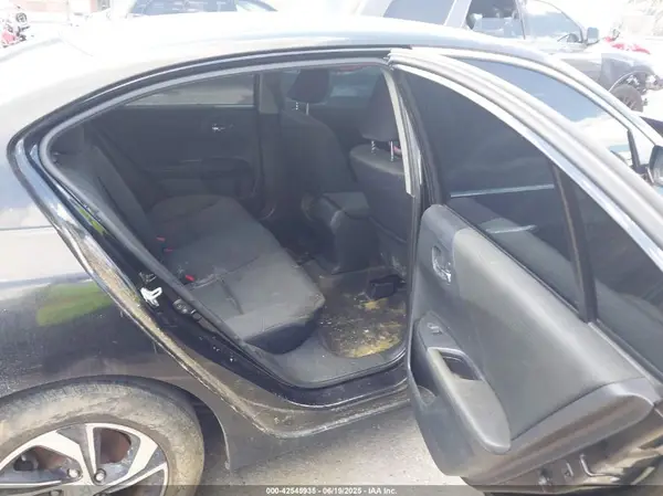 1HGCR2F3XHA072718 2017 HONDA ACCORD - Image 8