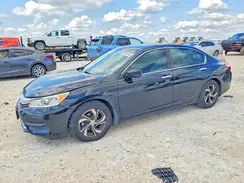 1HGCR2F3XHA082567 2017 HONDA ACCORD