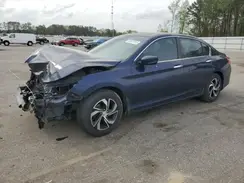 1HGCR2F3XHA085095 2017 HONDA ACCORD