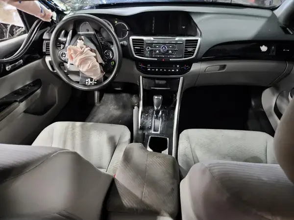 1HGCR2F3XHA094492 2017 HONDA ACCORD - Image 8