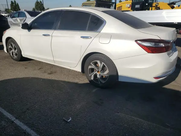 1HGCR2F3XHA096663 2017 HONDA ACCORD - Image 2