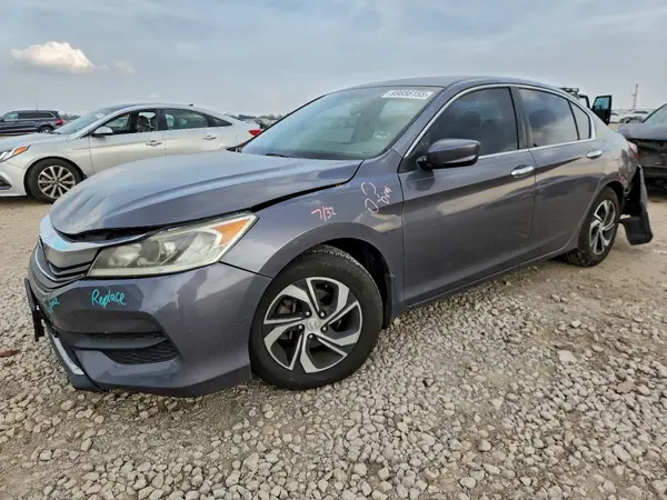 1HGCR2F3XHA114661 2017 HONDA ACCORD - Image 1