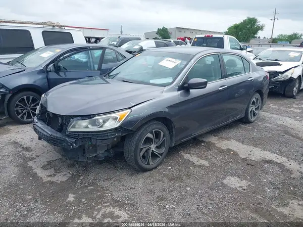 1HGCR2F3XHA117902 2017 HONDA ACCORD - Image 2